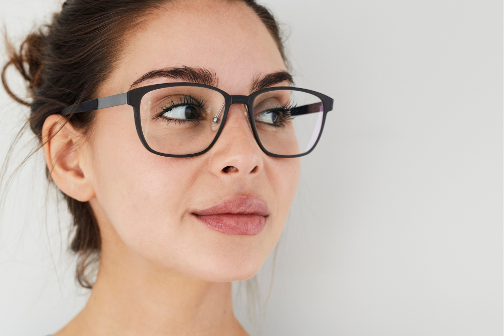 occhiali intelligenti con autofocus